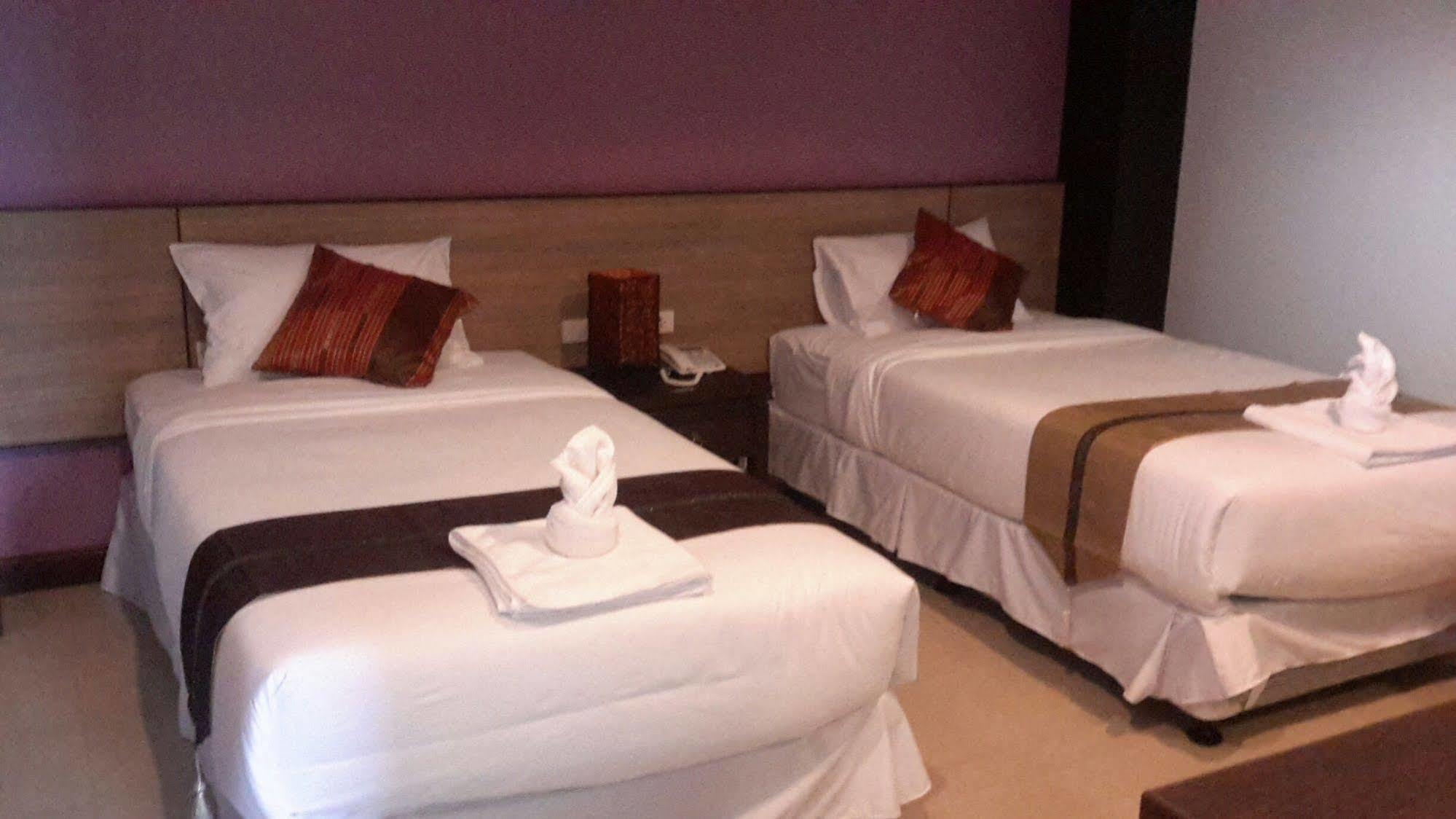 Oyo 1127 Baan Siam Hotel Chiang Rai Eksteriør billede